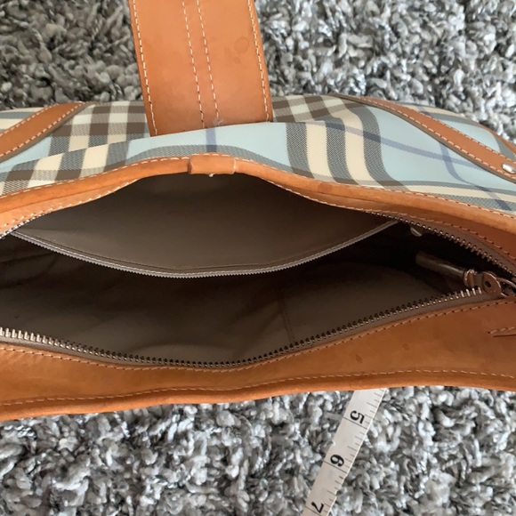 Burberry gorgeous bag π― authentic - Picture 10 of 12